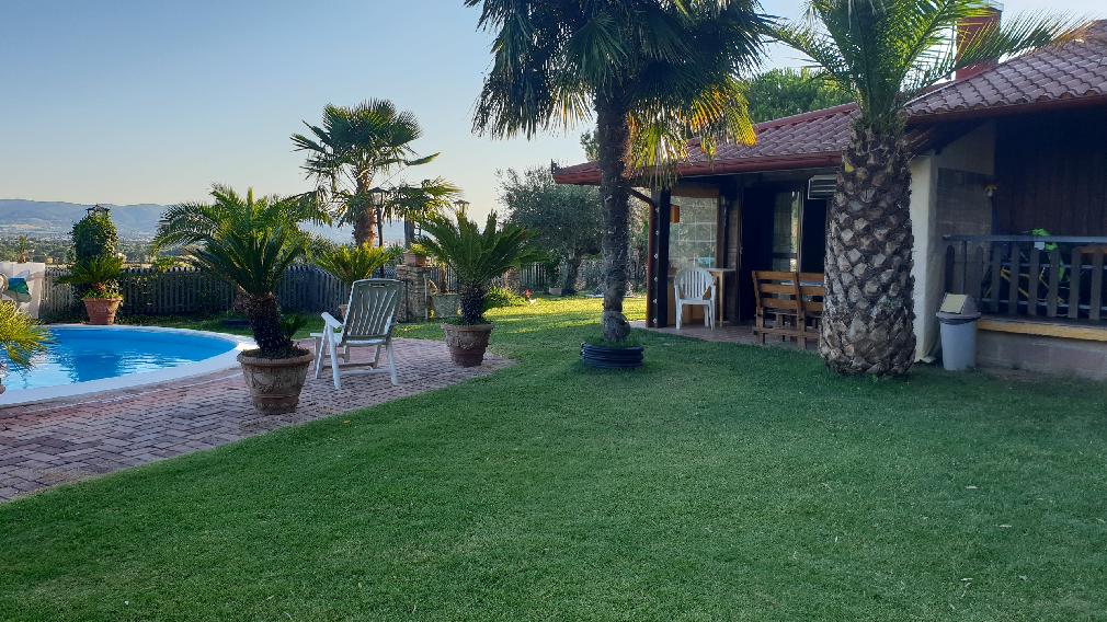 LAST MINUTE  IN VILLA WITH POOL NEAR ASSISI