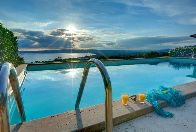 The panoramic pool overlooking Bolsena Lake
