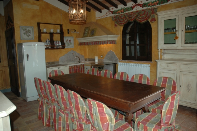 the breakfast room in the main countryhouse