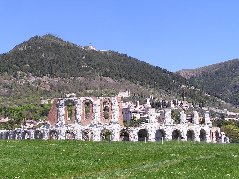 EXPLORING GUBBIO